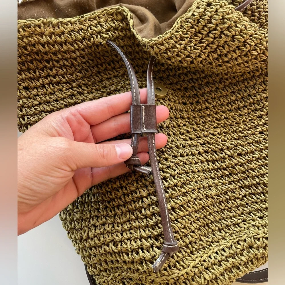 Cappelli Straworld Olive Green Woven Raffia Backpack Brown Faux Leather Trim
